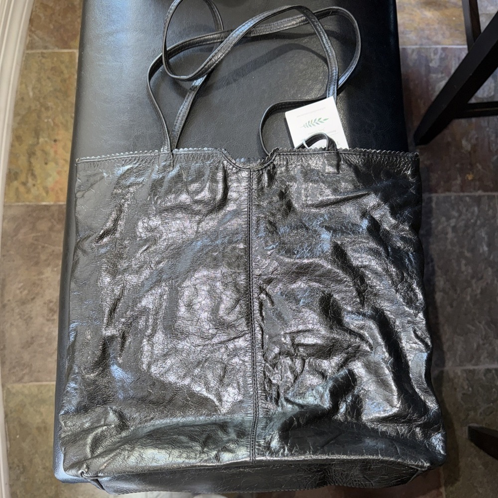 Latico NJ USA Black Leather Tote Bag Scalloped Trim Floral Lining Shoulder Bag